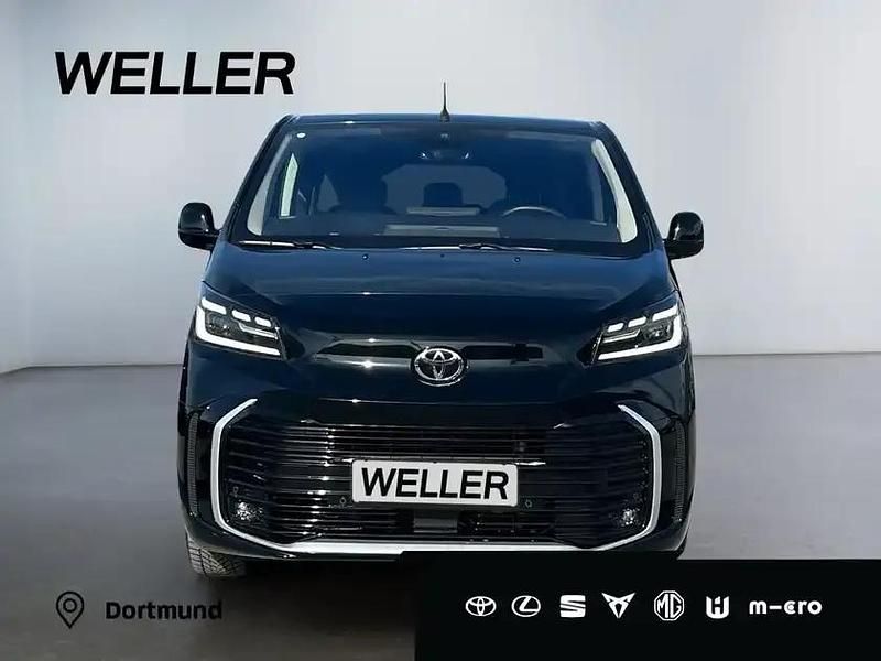 Gebraucht Toyota Proace Team 177 PS (130 kW) 2025 Black pearl (schwarz) Van / Kleinbus