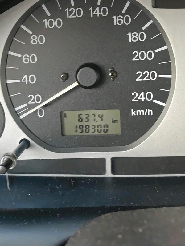 Gebraucht Mitsubishi Carisma 103 PS (75 kW) 2004 Andere farben