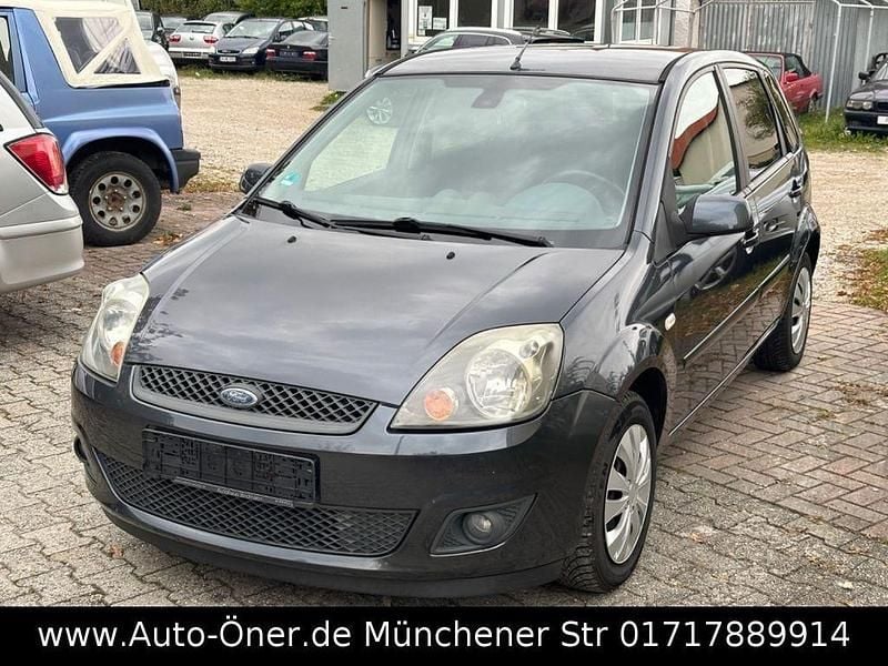 Grau Gebraucht 2008 Ford Fiesta Ambiente Kleinwagen | 2.700 € (Fairer Preis) - Bild 1/4