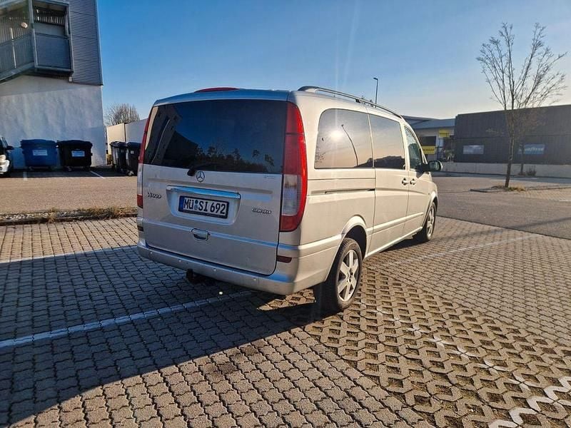 Gebraucht Mercedes Viano 204 PS (150 kW) 2007 Silber Van / Kleinbus