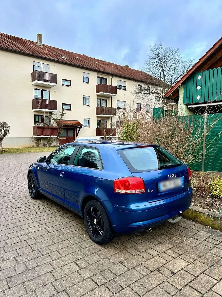 Gebraucht Audi A3 Attraction 116 PS (85 kW) 2007 Blau Kleinwagen