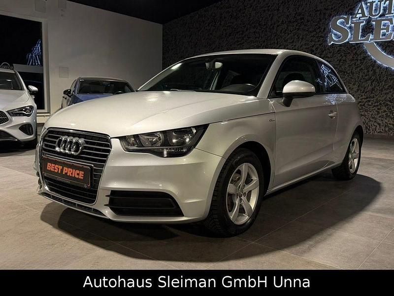 Gebraucht Audi A1 Attraction 90 PS (66 kW) 2011 Silber Kleinwagen