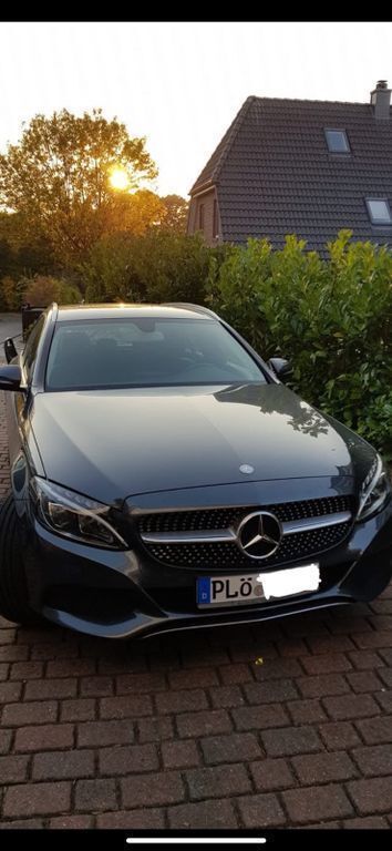 Grau Gebraucht 2015 Mercedes C200 Avantgarde Limousine | 15.500 € (Superpreis) - Bild 1/1