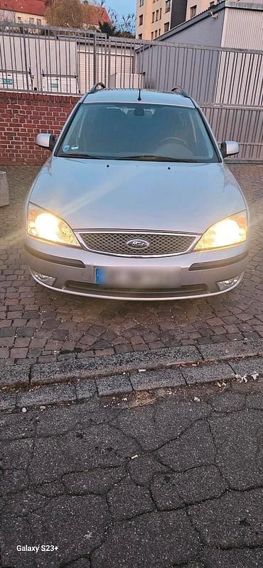 Grau Gebraucht 2005 Ford Mondeo Kombi | 2.899 € (Teuer) - Bild 1/4