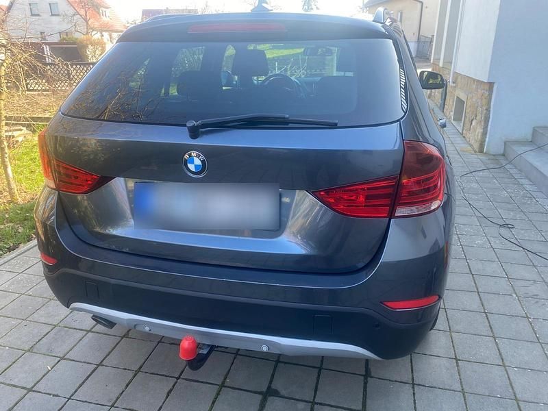 Gebraucht BMW X1 146 PS (107 kW) 2015 Grau SUV