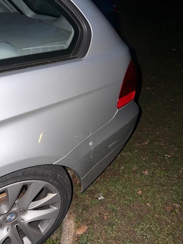 Gebraucht BMW 320 150 PS (110 kW) 2006 Grau Kombi