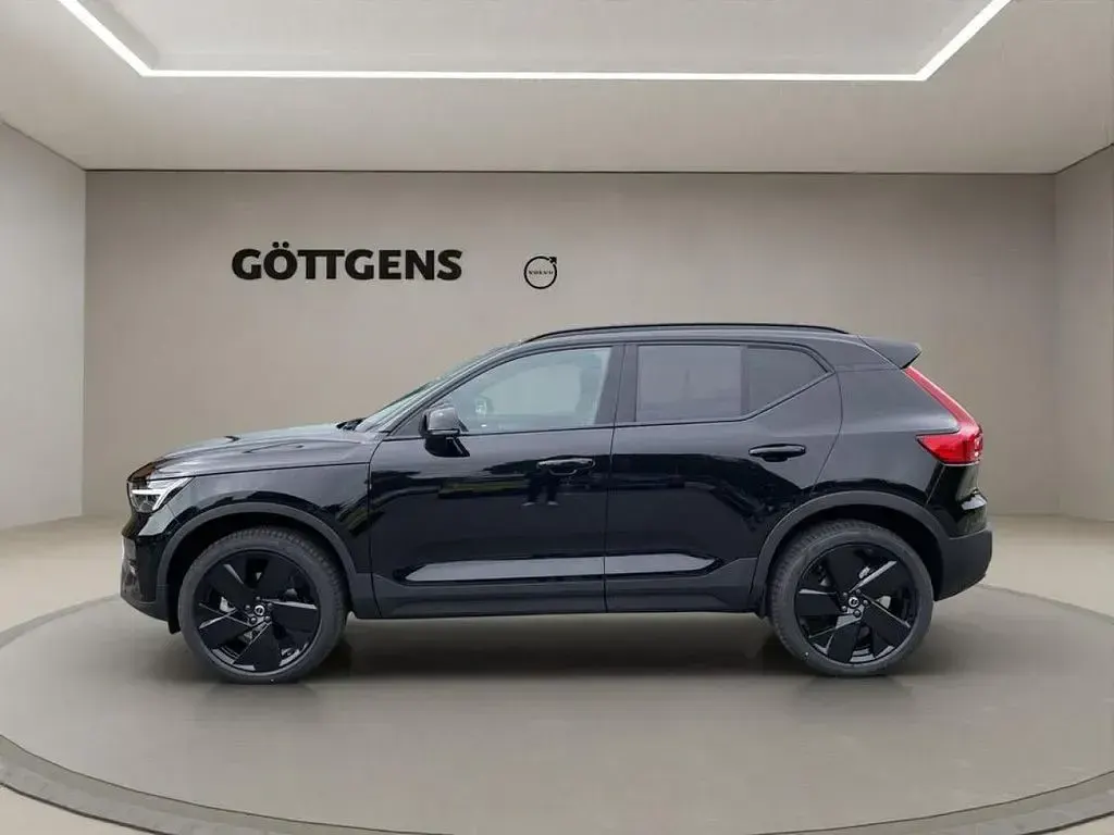 Ny Volvo XC40 Plus 163 HK (119 kW) 2026 Sort SUV