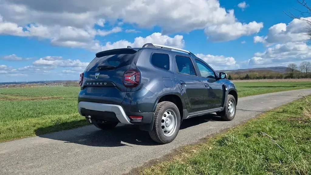 Gebraucht Dacia Duster Prestige 131 PS (96 kW) 2023 Grau SUV
