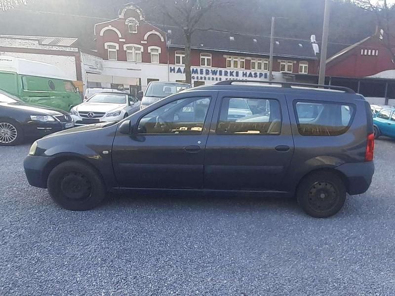 Gebraucht Dacia Logan Lauréate 105 PS (77 kW) 2007 Grau "comete" Kombi