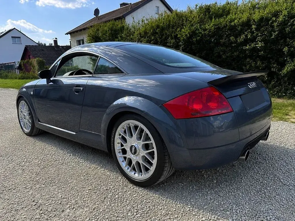 Gebraucht Audi TT S-Line 250 PS (183 kW) 2004 Grau Coupé