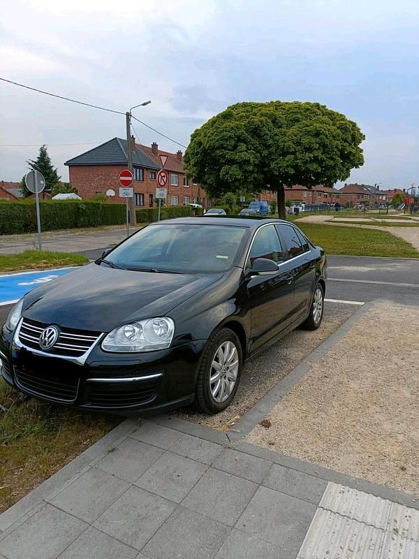 Gebraucht VW Jetta 2010 Limousine