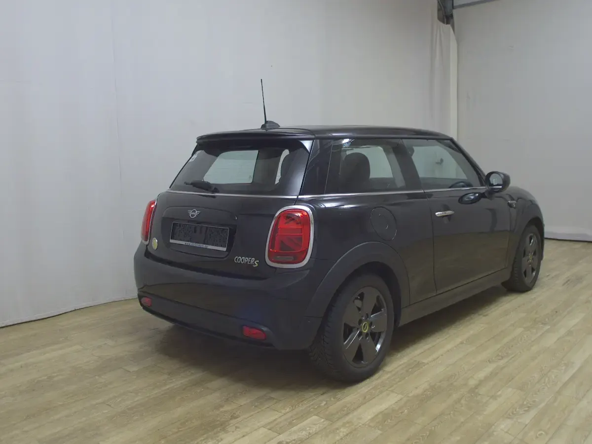 Occasion Mini Cooper SE Essential 135 kW (184 ch) 2023 Noir Citadine