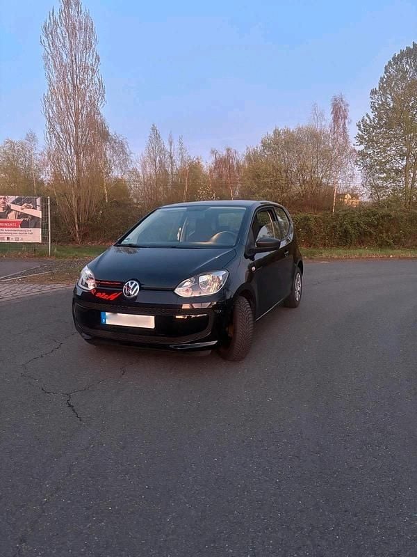 Second-hand VW up! 60 CP (44 kW) 2012 Negru Hatchback