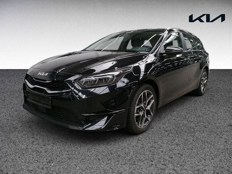 Schwarz Gebraucht 2024 Kia Ceed Sportswagon Spirit Kombi | 23.880 € (Superpreis) - Bild 1/4