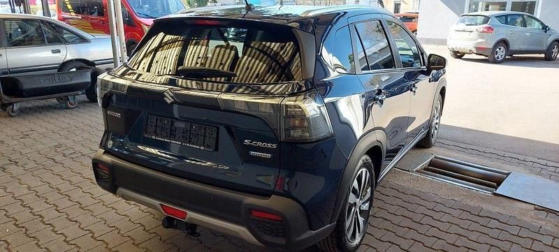 Gebraucht Suzuki SX4 S-Cross Comfort+ 129 PS (94 kW) 2023 Blau SUV
