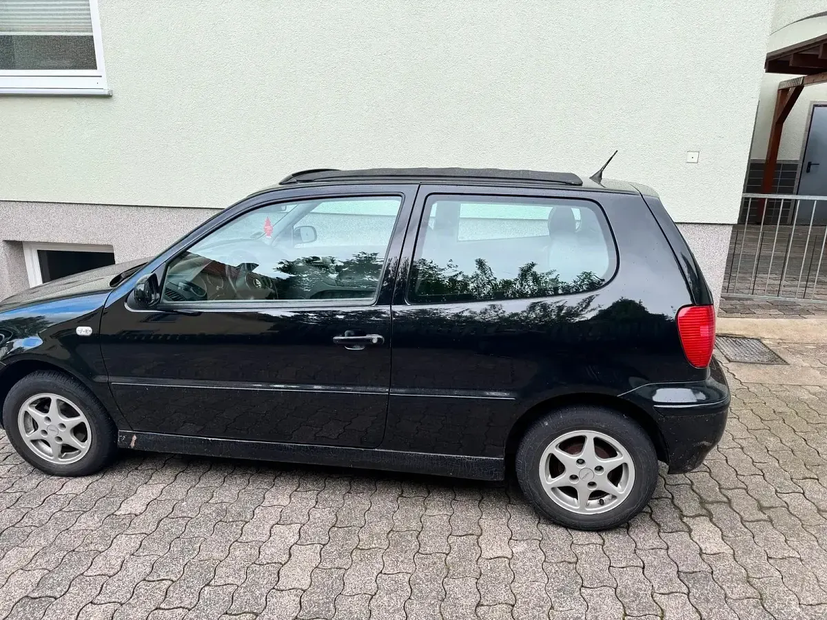 Brugt VW Polo 50 HK (36 kW) 2001 Sort Hatchback