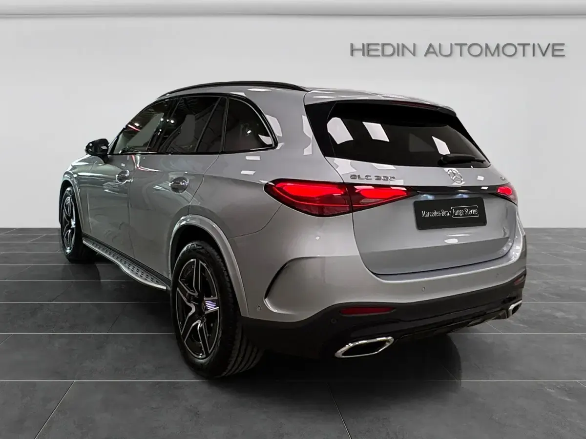 Gebraucht Mercedes GLC300 258 PS (189 kW) 2023 SUV