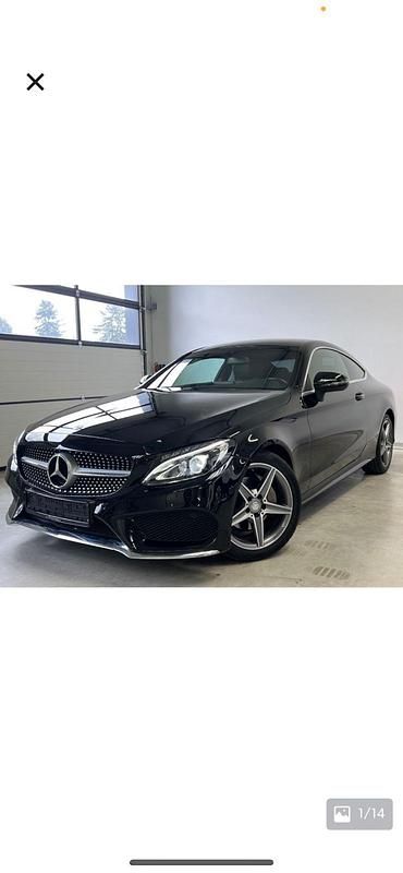 Schwarz Gebraucht 2016 Mercedes C180 AMG line Coupé | 20.500 € (Etwas zu teuer) - Bild 1/4
