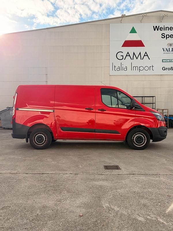 Gebraucht Ford Transit Custom 101 PS (74 kW) 2014 Rot Van / Kleinbus
