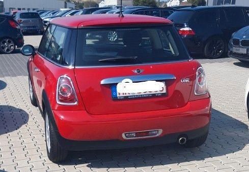 Gebraucht Mini ONE 98 PS (72 kW) 2012 Rot Kleinwagen