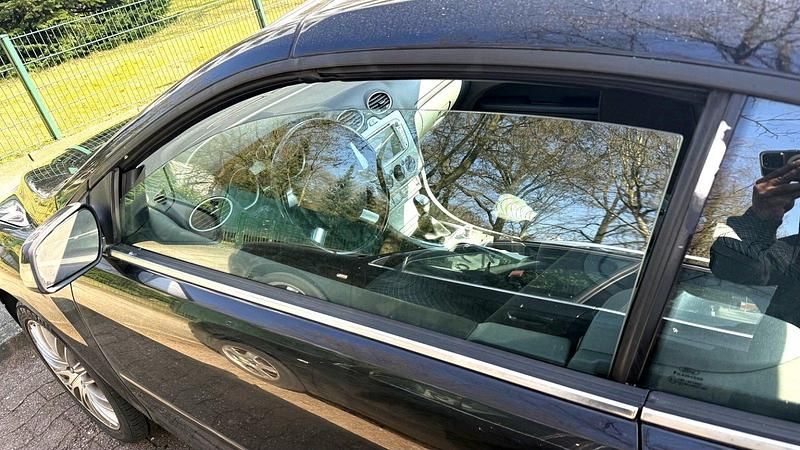 Gebraucht Ford Focus Cabriolet 101 PS (74 kW) 2009 Schwarz Cabrio