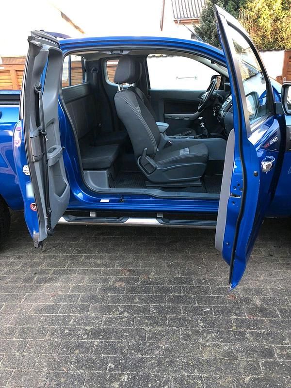 Gebraucht Ford Ranger 150 PS (110 kW) 2014 Blau Pickup