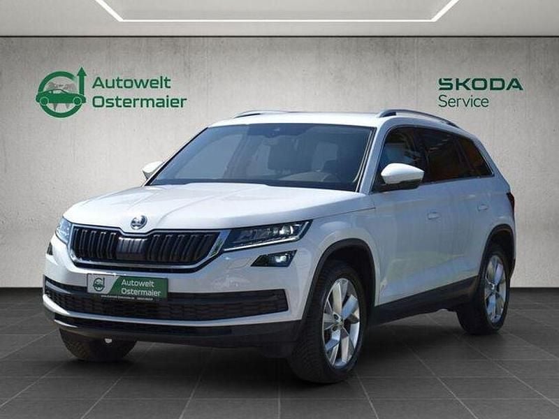 Moonweiss metallic Gebraucht 2018 Skoda Kodiaq Style SUV | 19.600 € (Guter Preis) - Bild 1/4