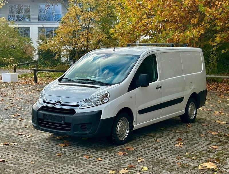 Weiß Gebraucht 2014 Citroën Jumpy Van / Kleinbus | 6.450 € (Superpreis) - Bild 1/4