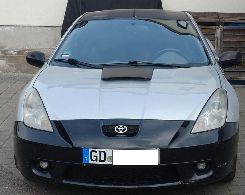 Gebraucht Toyota Celica T2 143 PS (105 kW) 2001 Silber Coupé