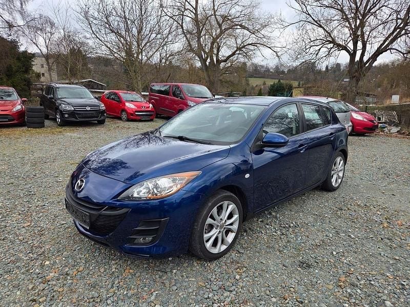 Second-hand Mazda 3 Active Plus 105 CP (77 kW) 2011 Albastru Berlinǎ