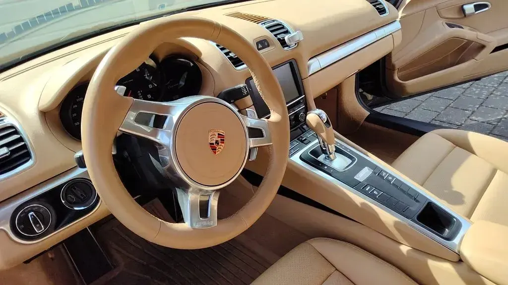 Gebraucht Porsche Cayman 275 PS (202 kW) 2015 Grau Coupé