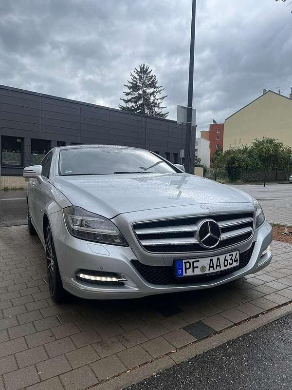 Gebraucht Mercedes CLS350 265 PS (194 kW) 2011 Silber Coupé