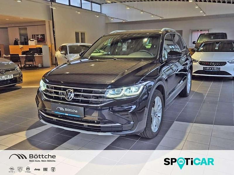 Deep black perleffekt Gebraucht 2020 VW Tiguan Elegance SUV | 36.450 € - Bild 1/4