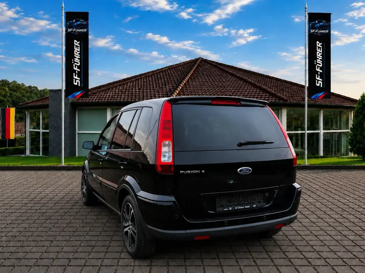 Gebraucht Ford Fusion 80 PS (58 kW) 2008 Schwarz Kleinwagen