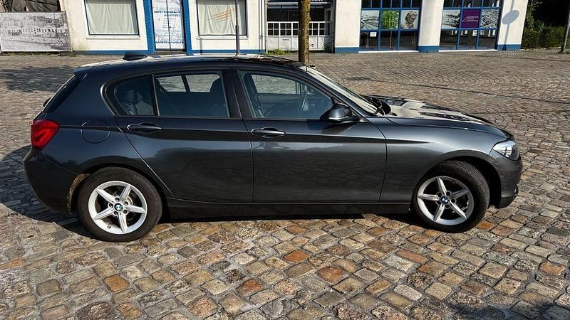 Gebraucht BMW 116 116 PS (85 kW) 2016 Grau Kleinwagen