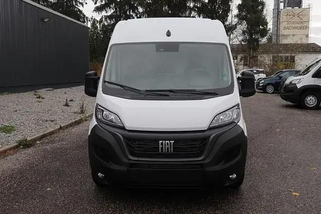 Weiss Gebraucht 2023 Fiat Ducato Easy Van | 30.980 € (Superpreis) - Bild 1/4