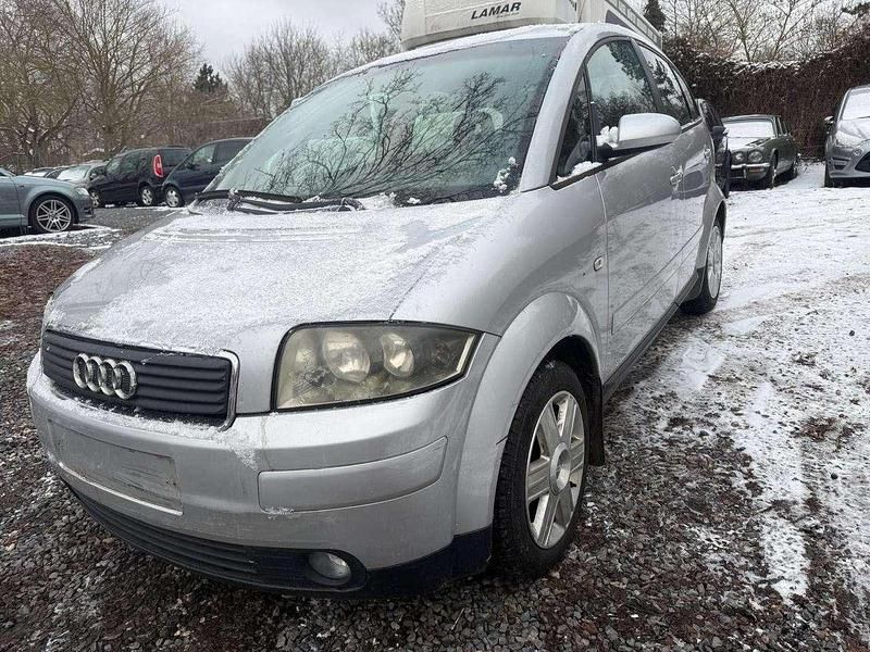 Usado Audi A2 75 HP (55 kW) 2003 Prateado Citadino