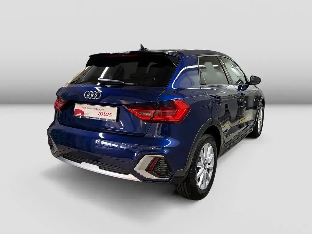 Gebraucht Audi A1 Sport 95 PS (69 kW) 2025 Navarrablau metallic SUV