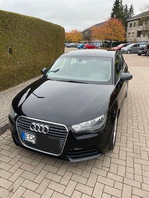 Gebraucht Audi A1 Sportback 86 PS (63 kW) 2013 Schwarz Kleinwagen