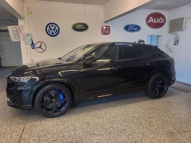 Schwarz Neu 2025 Audi RS Q8 Performance SUV | 159.999 € (Superpreis) - Bild 1/3