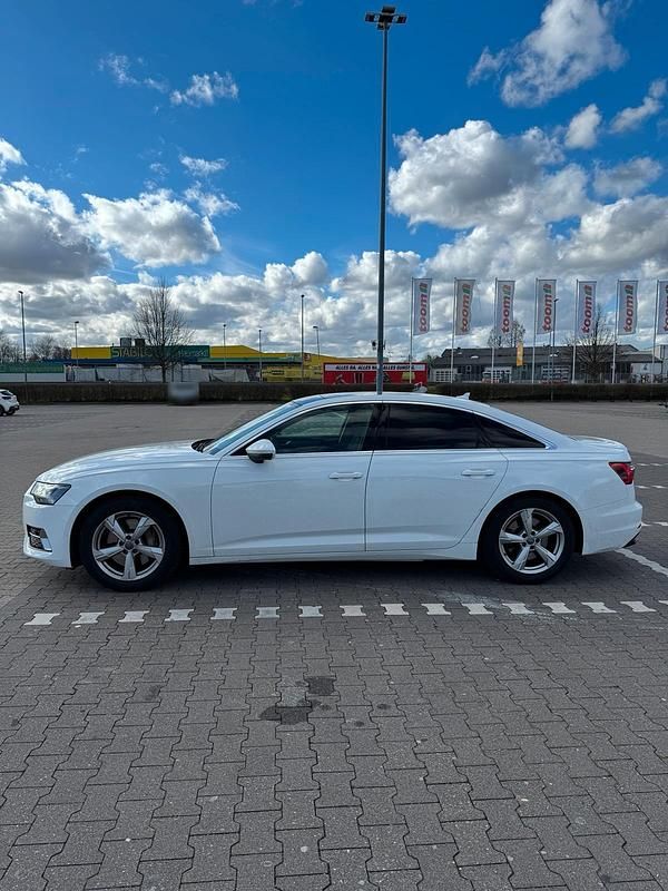 Second-hand Audi A6 Ambiente 231 CP (169 kW) 2019 Alb Berlinǎ