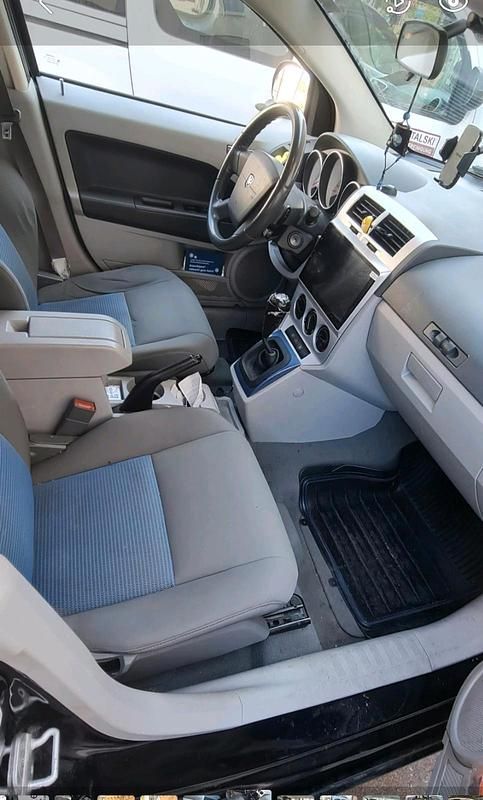 Gebraucht Dodge Caliber SXT 170 PS (125 kW) 2007 Schwarz Kleinwagen