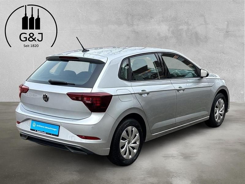 Gebraucht VW Polo Life 80 PS (58 kW) 2023 Silber Kleinwagen