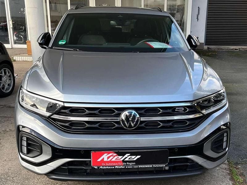 Grau Gebraucht 2024 VW T-Roc R-line SUV | 29.980 € (Fairer Preis) - Bild 1/4