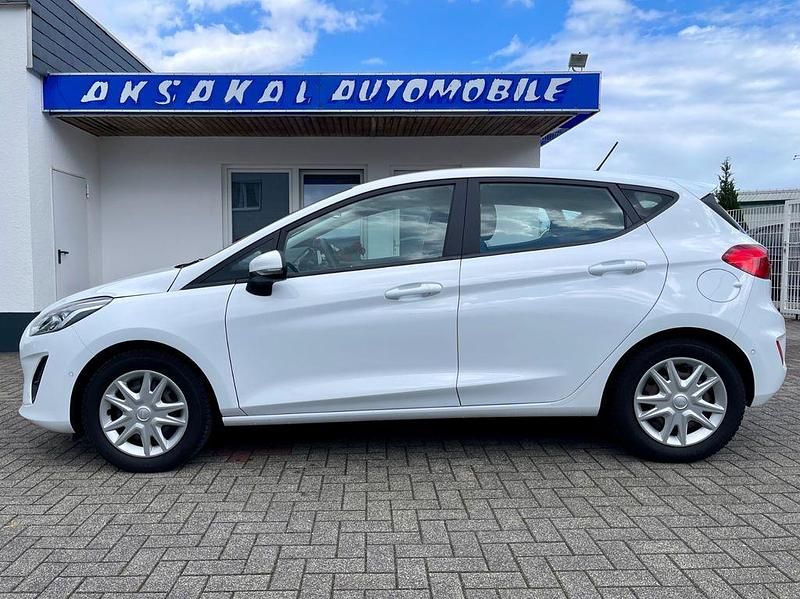 Weiß Gebraucht 2019 Ford Fiesta Trend Kleinwagen | 5.500 € (Superpreis) - Bild 1/4