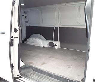 Gebraucht VW T6.1 150 PS (110 kW) 2023 Candyweiß Van