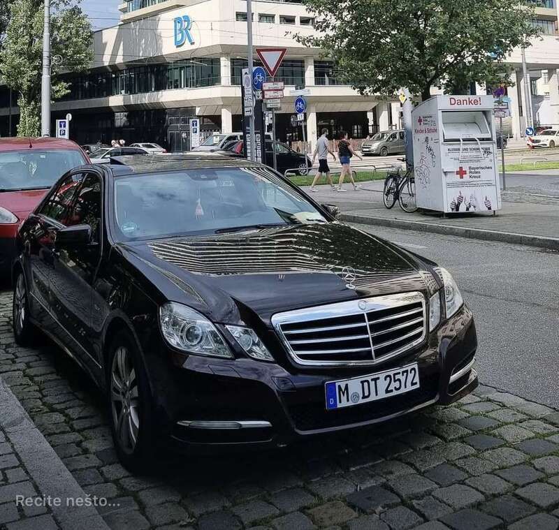 Gebraucht 2011 Mercedes E350 Limousine | 9.500 € (Superpreis) - Bild 1/4