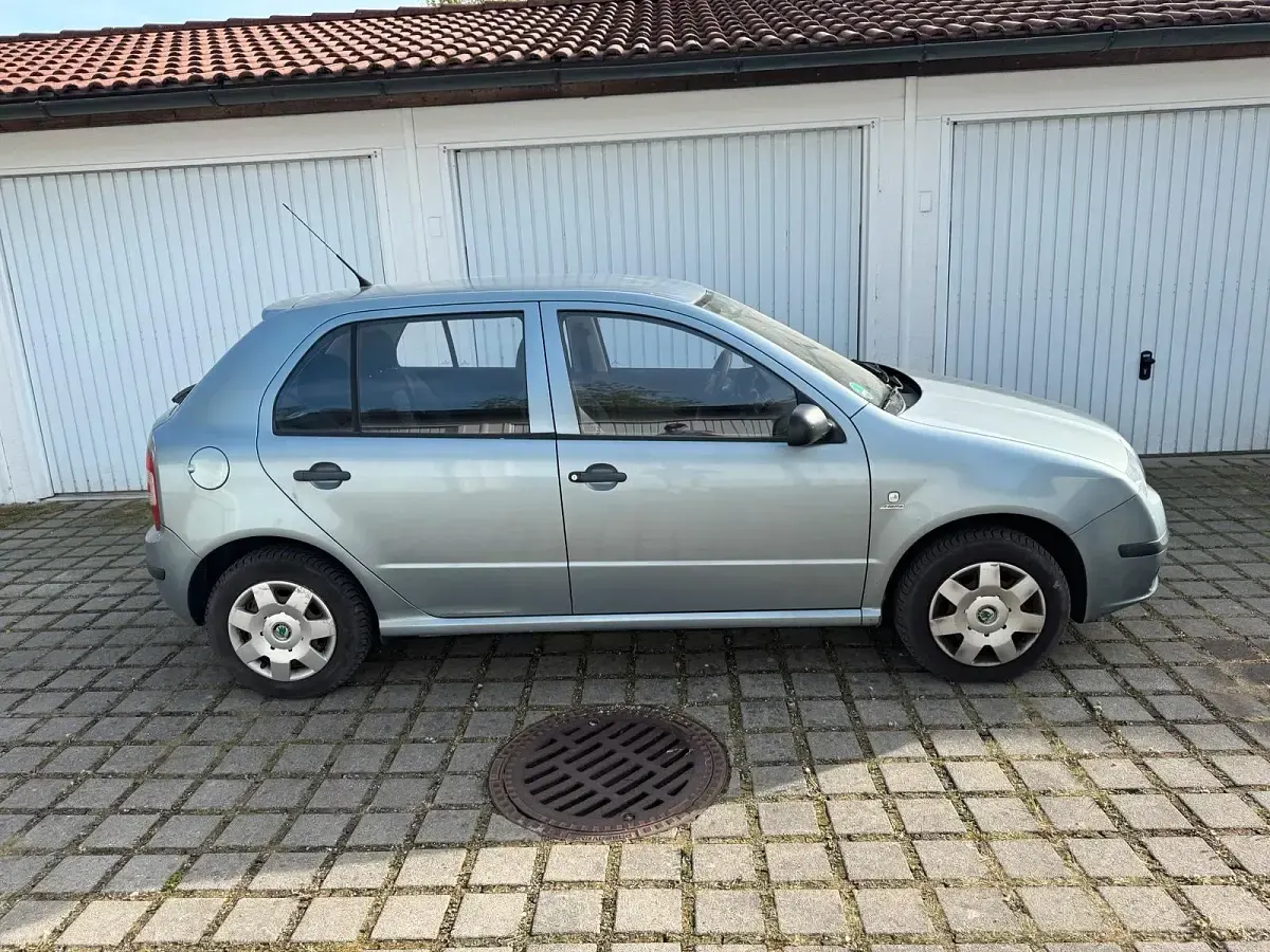 Gebraucht Skoda Fabia 55 PS (40 kW) 2005 Grau Kleinwagen