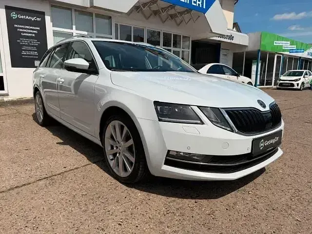 Gebraucht Skoda Octavia Style 150 PS (110 kW) 2017 Weiß Kombi