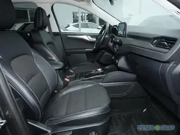 Gebraucht Ford Kuga 120 PS (88 kW) 2021 Magneticgrau SUV